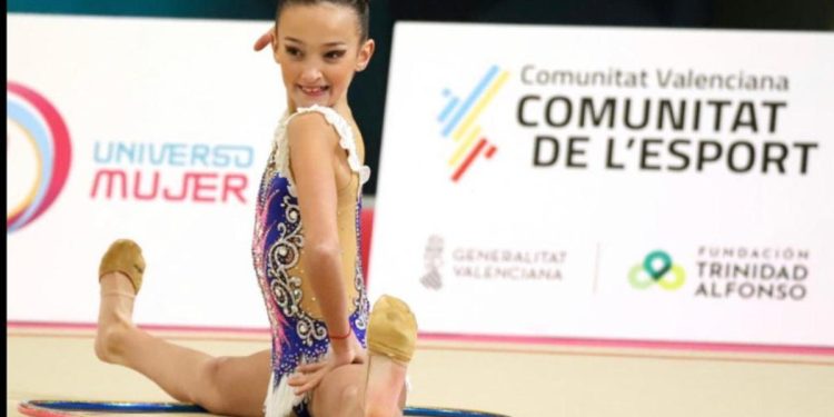 La gimnasta leonesa Andrea Corral a un paso del Europeo 1