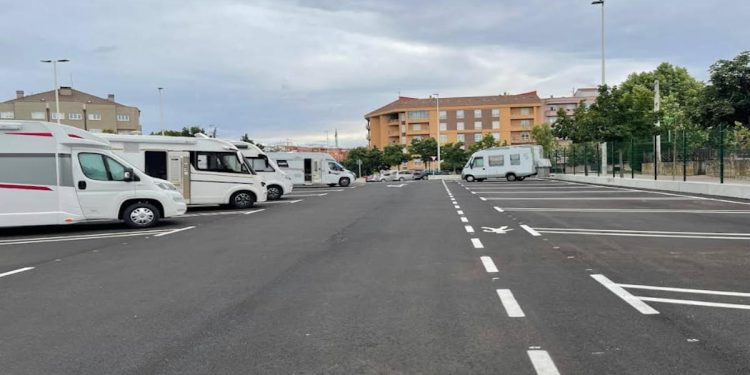 Inseguridad y problemas en este parking de La Palomera 1