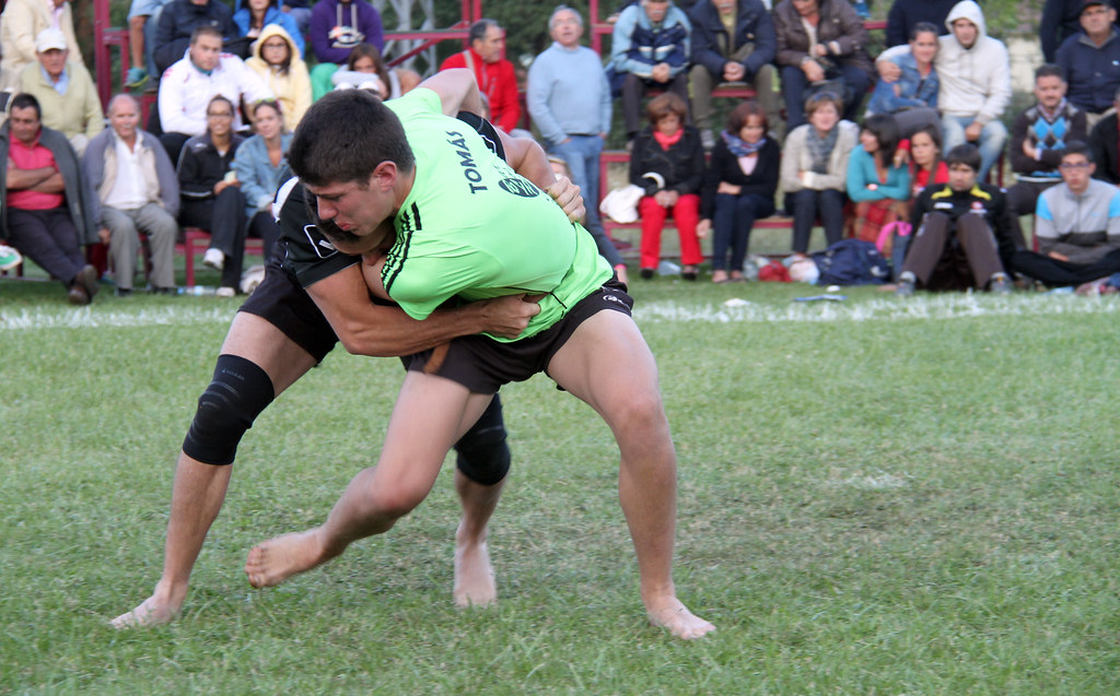 Lucha leonesa, un deporte tradicional al borde del olvido 2