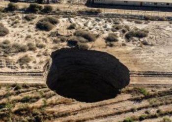 Un inmenso cráter surge de la nada y crece cada día en Chile 3