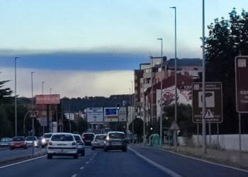La nube del incendio de Valdepolo fue vista desde León