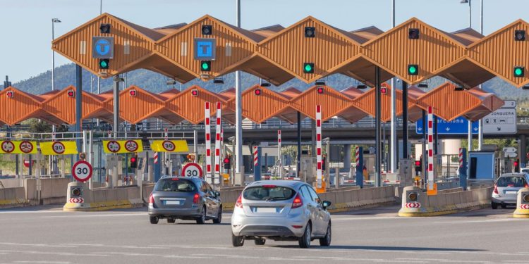 Estos conductores no tendrán que pagar los peajes obligatorios 1