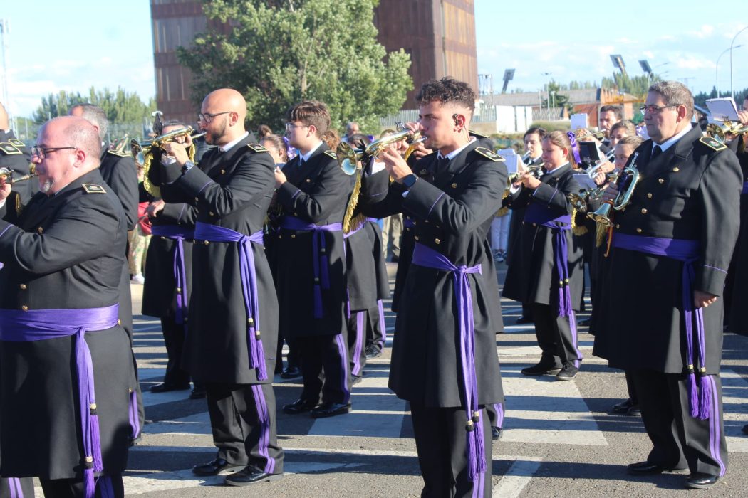 La "Passio Legionensis" llena de pasión las calles de León 6