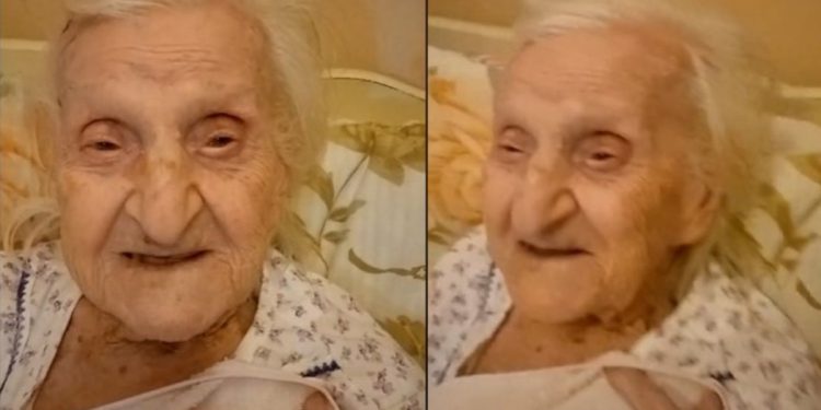 abuela de 111 años recita poema