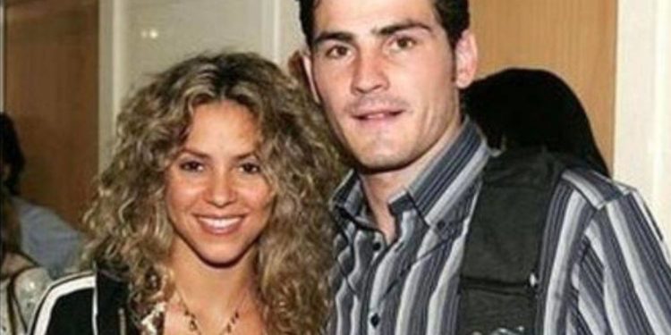 Casillas habría tenido un acercamiento hacia Shakira
