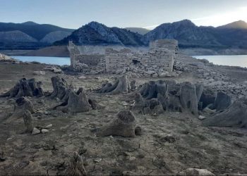 imagenes del pantano de luna