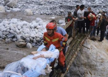 Brutal terremoto en China