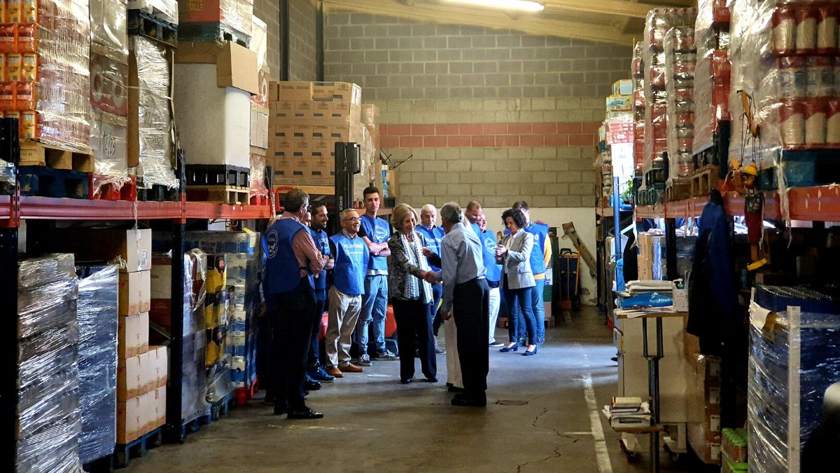 La Asociación Banco de Alimentos de León recibe a Su Majestad la Reina Doña Sofía 4