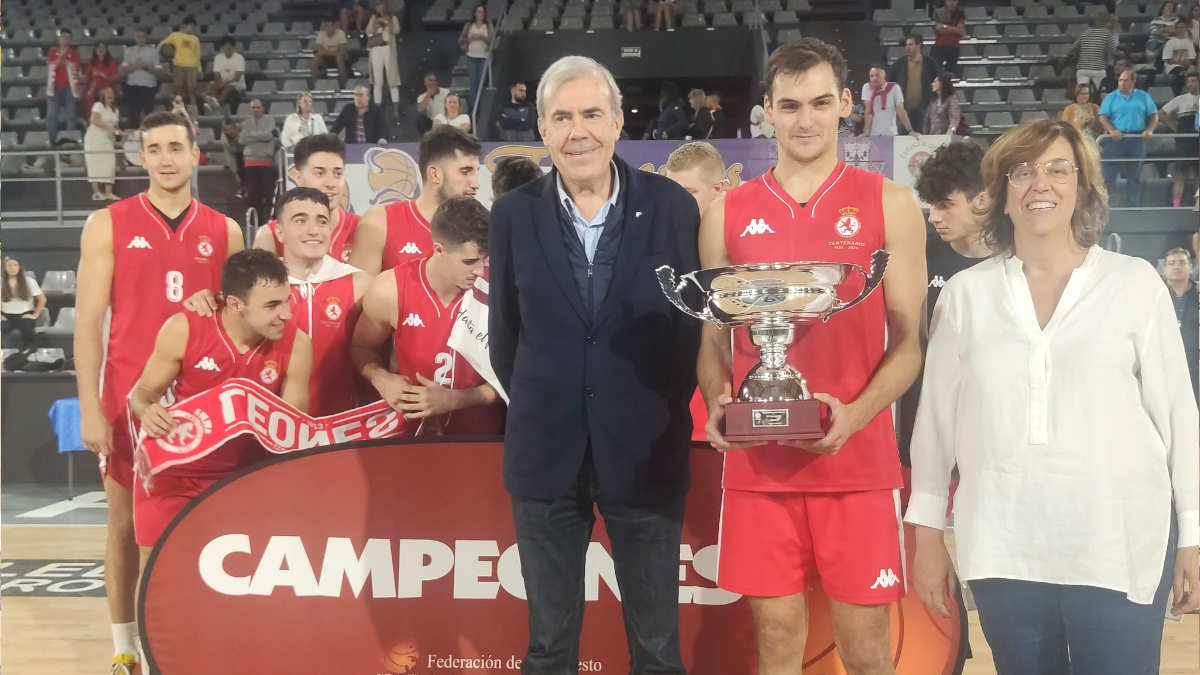 La Cultural de Baloncesto conquista Palencia y levanta su primer título 1