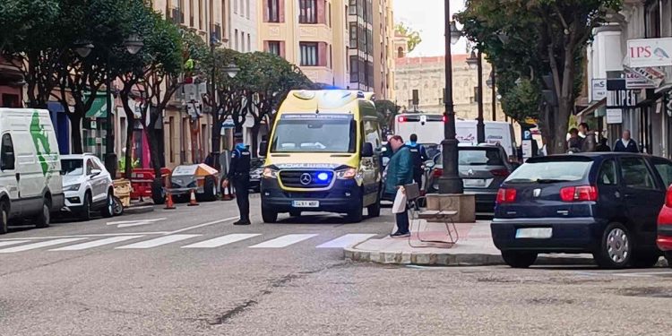 Desfallecido en Gran Vía de San Marcos