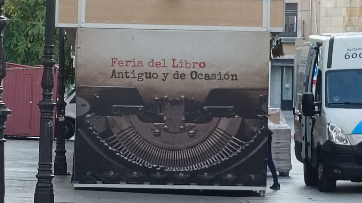 La Feria del Libro Antiguo regresa a León 1