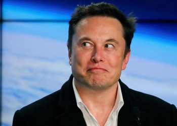 Elon Musk la vuelve a líar