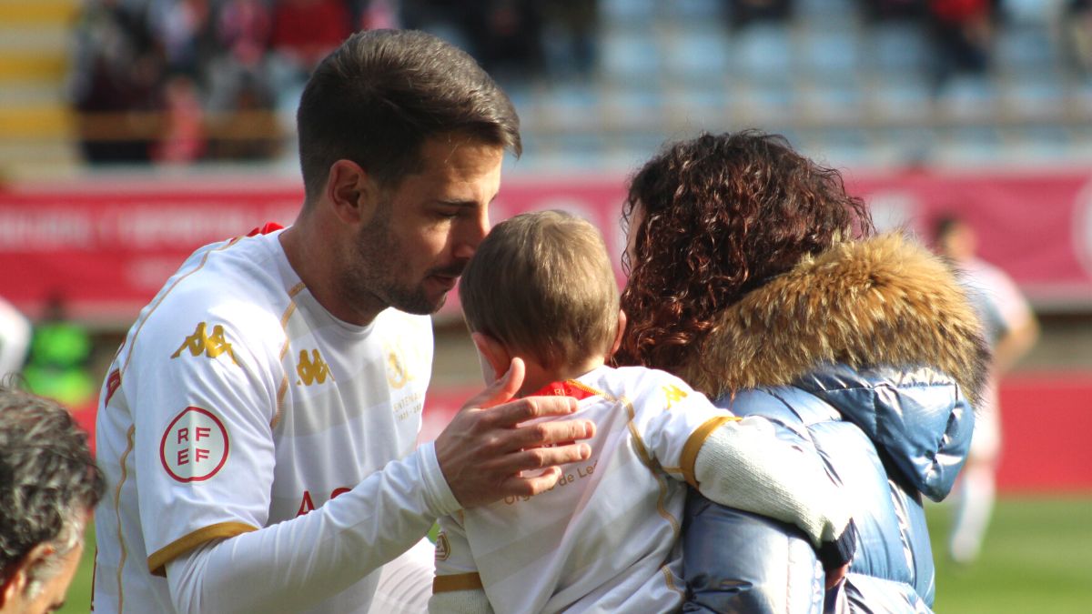 El legado de Julen Castañeda: un capitán centenario 1