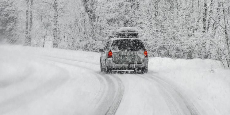 Alerta por nieve en las carreteras de León