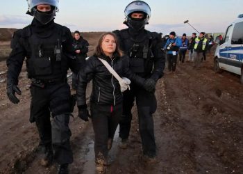 Greta Thunberg durante su detención