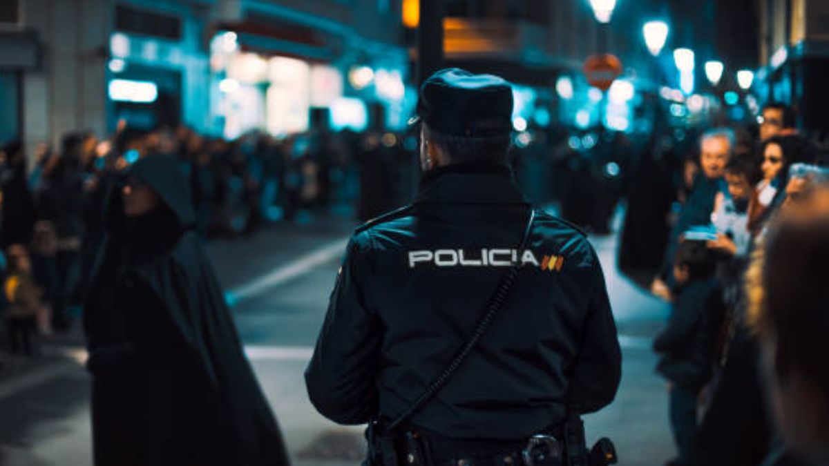 Cuál es el sueldo de un Policía Nacional en España 1