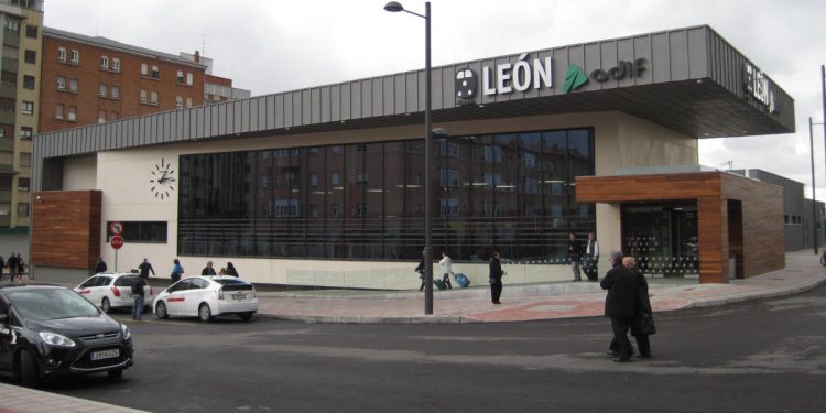 Puntos de carga de vehículos eléctricos en León