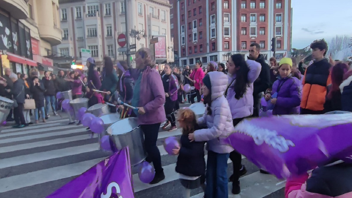 La manifestación del 8M en León en imágenes 6