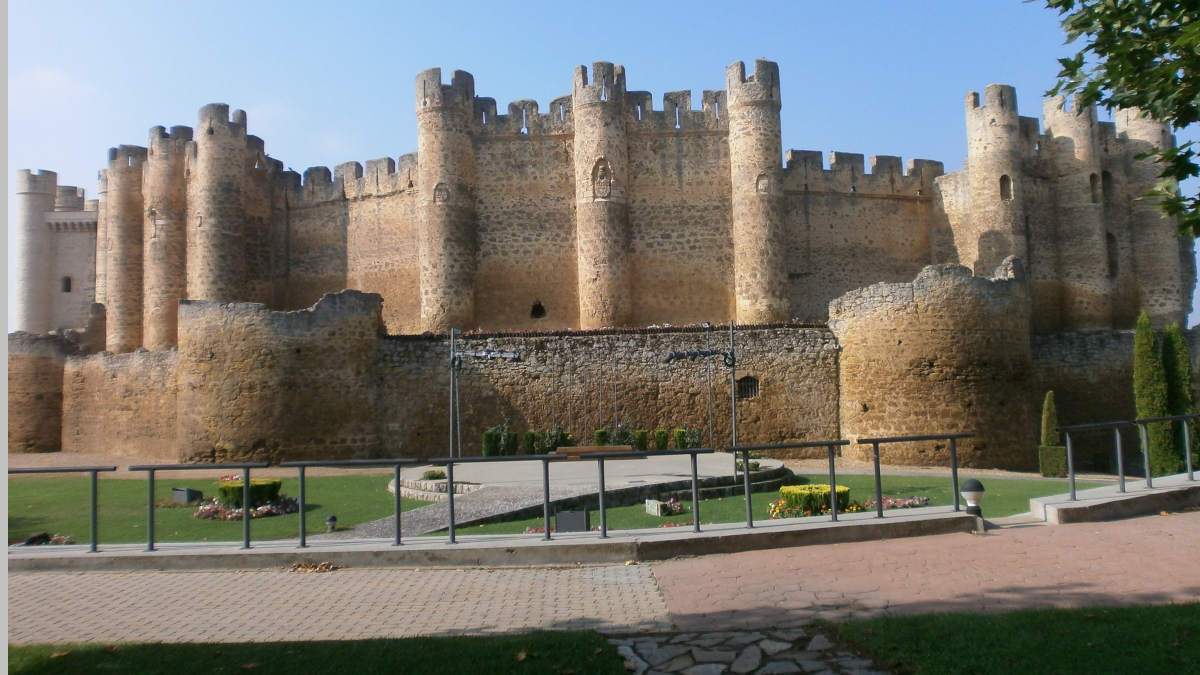 Los 8 castillos más impresionante que verás en León 2