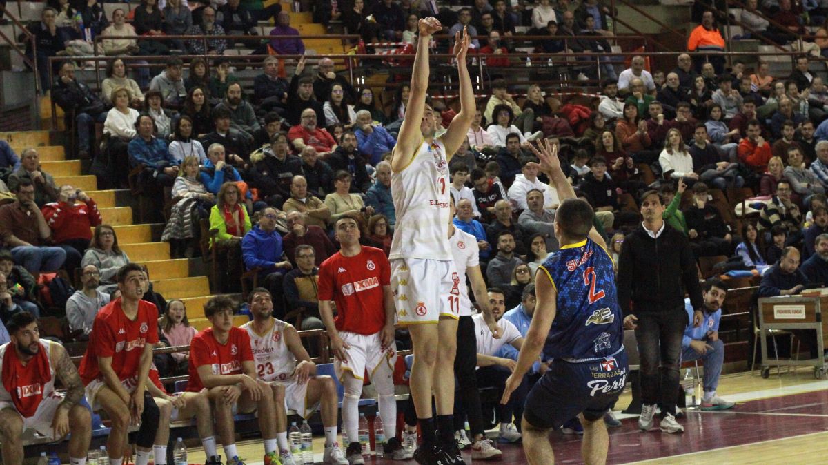 Decepción de la Cultural de Baloncesto frente al Gijón Basket 1