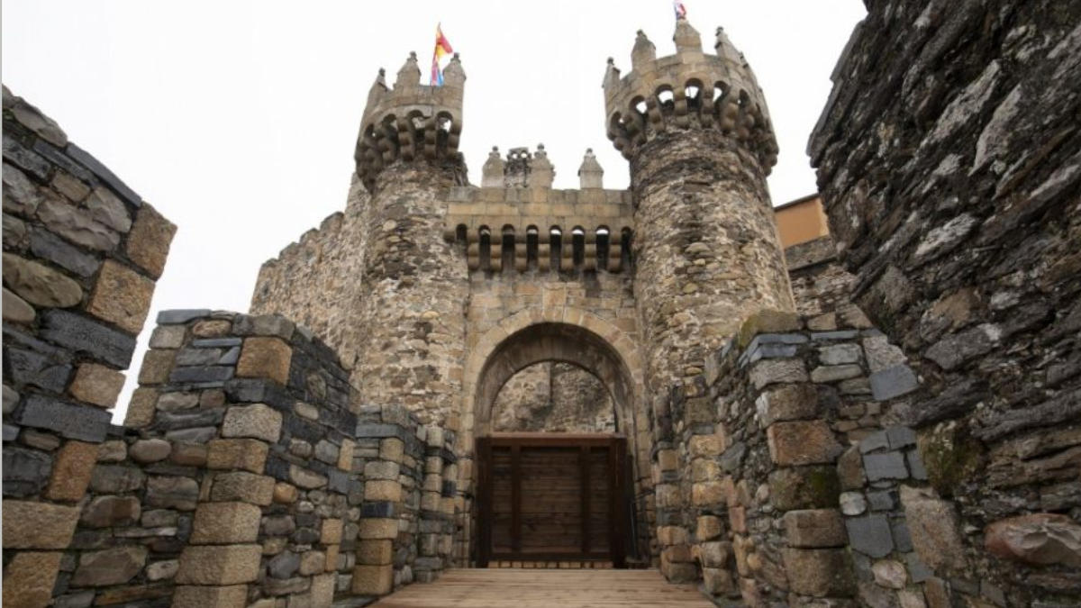 Los 8 castillos más impresionante que verás en León 3