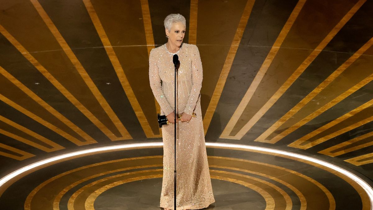 El momento más viral de la gala de los Óscar protagonizado por Angela Bassett 1