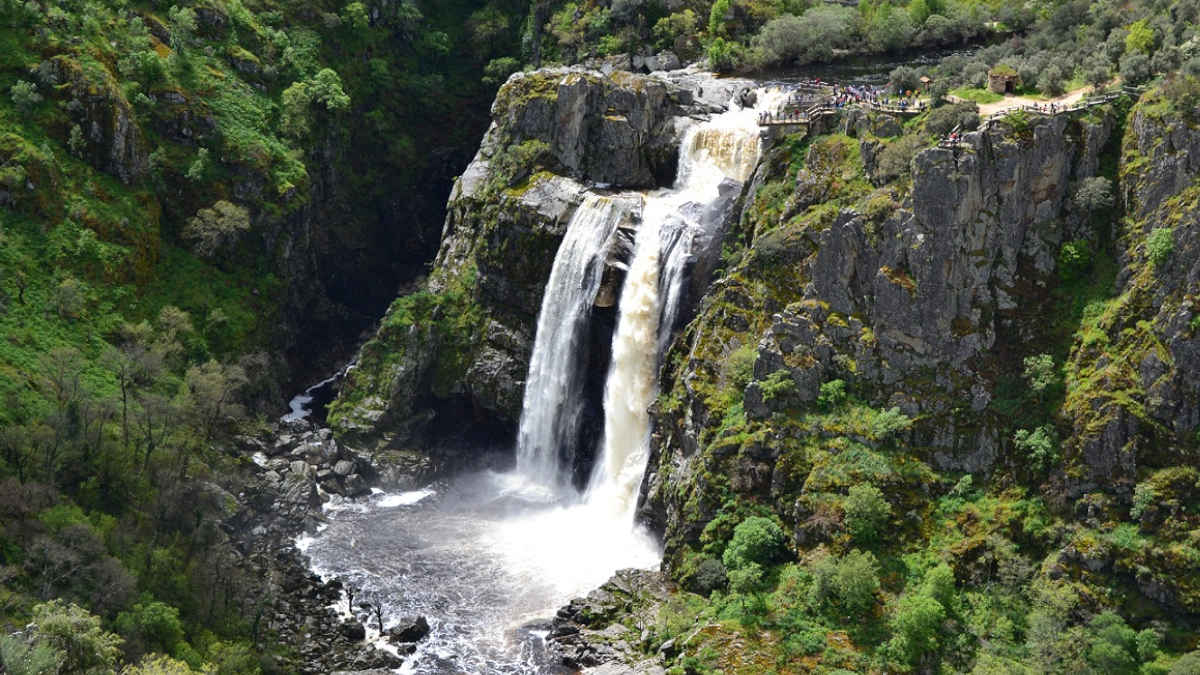 Las 10 cascadas más impresionantes de toda Castilla y León 9