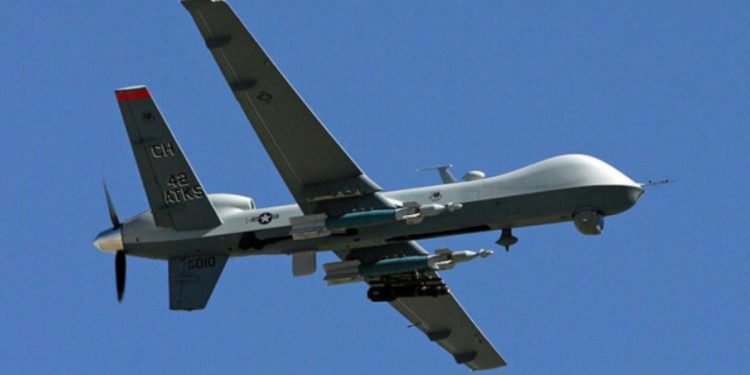 Un caza ruso embistió contra el dron