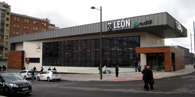 Estación de León sin trenes