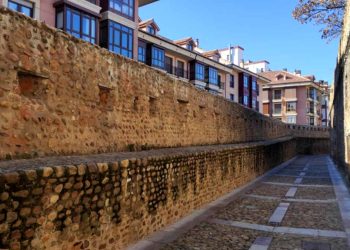 Muralla medieval de León