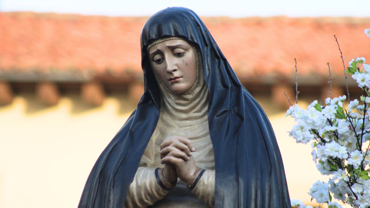 Las calles de León se llenaron para ver el Santo Entierro 7