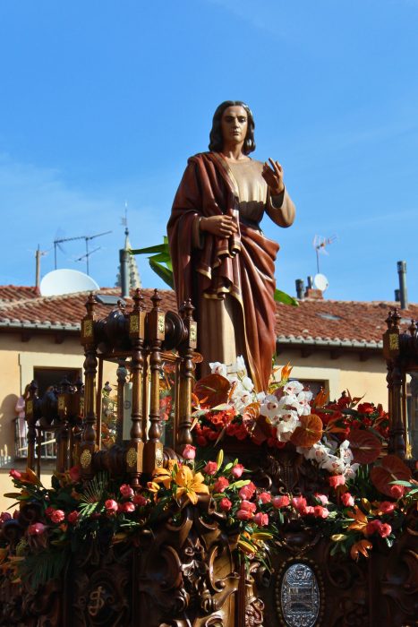 Las mejores imágenes de la Semana Santa en León 4