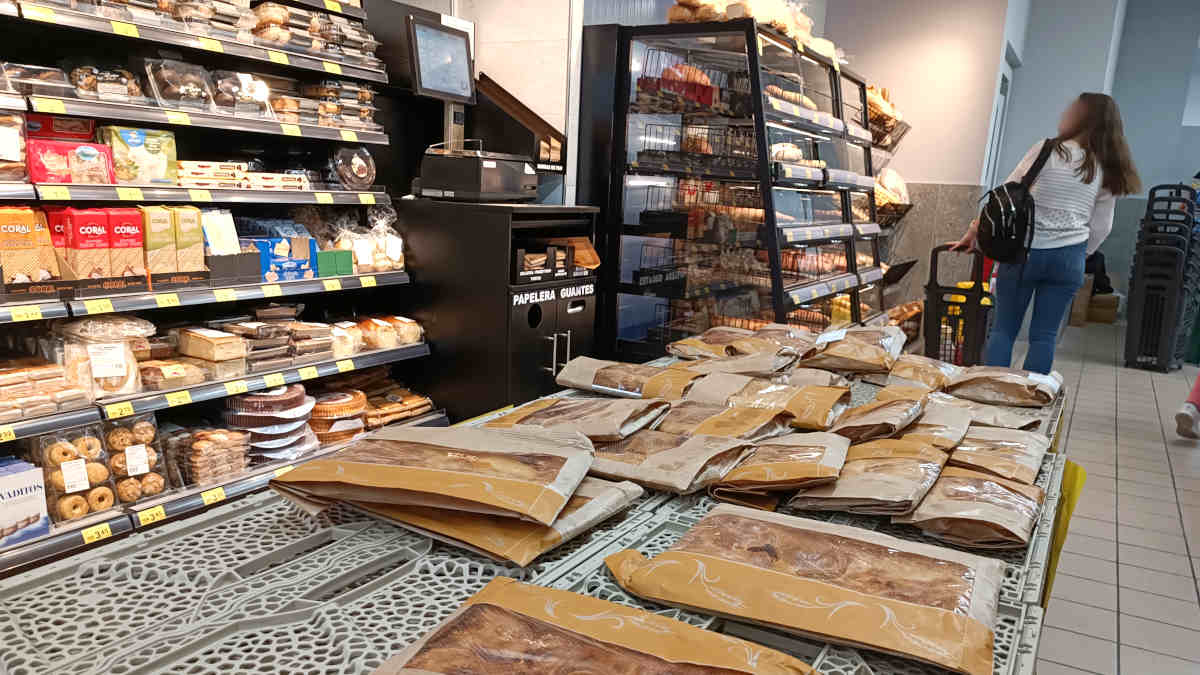 Furor por la apertura del nuevo supermercado Tifer en León 7