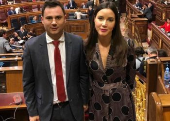 Cendón y Andrea Fernández en el Congreso
