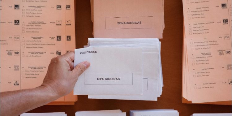 Mesa electoral de León