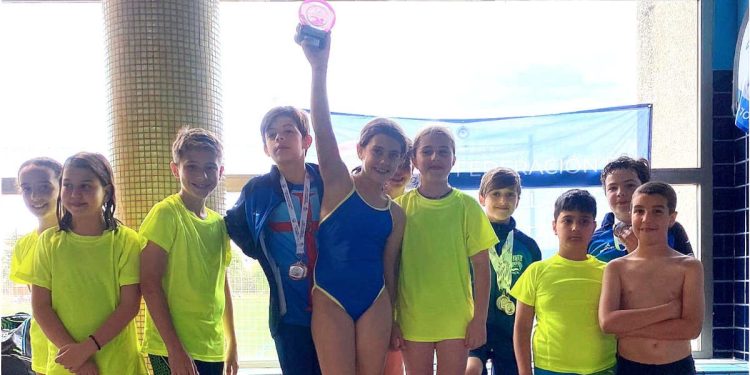 Los nadadores de El Bierzo en el Campeonato de Castilla y León