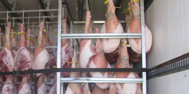 Detenidos por transportar 4 toneladas de carne ilegal