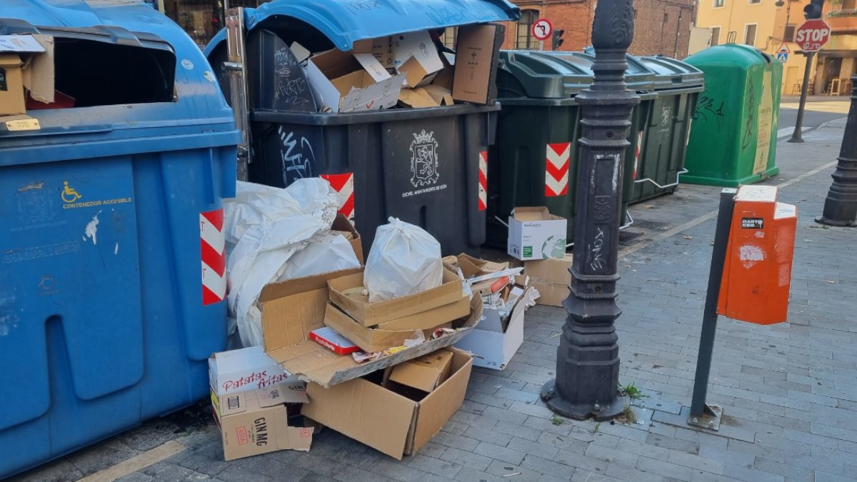 Posiblemente esta es la calle más sucia de León 5