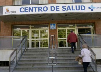 Dimisiones en los centros de salud de León