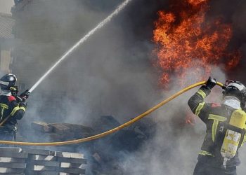 incendio de una nave