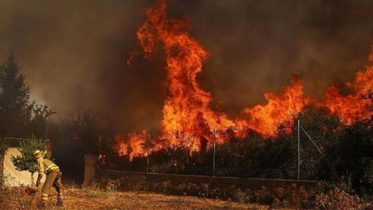 Grave incendio en San Andrés del Rabanedo 1