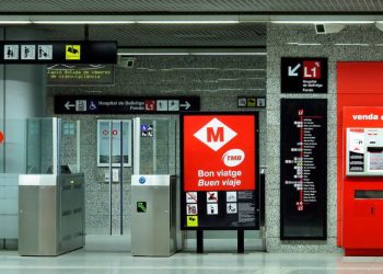 La terrible agresión de un hombre a una mujer en el metro