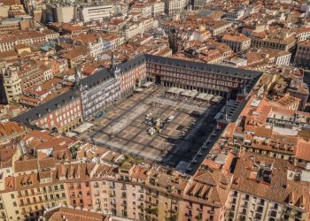 Las 10 mejores plazas mayores de España