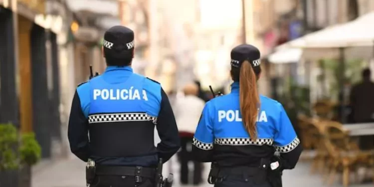 Coches destrozados en León