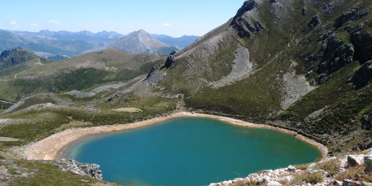 El lago Ausente, un misterio de la montaña leonesa