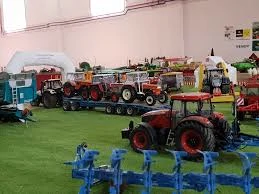 Las increíbles maquetas de la Feria de Santa María del Páramo 1