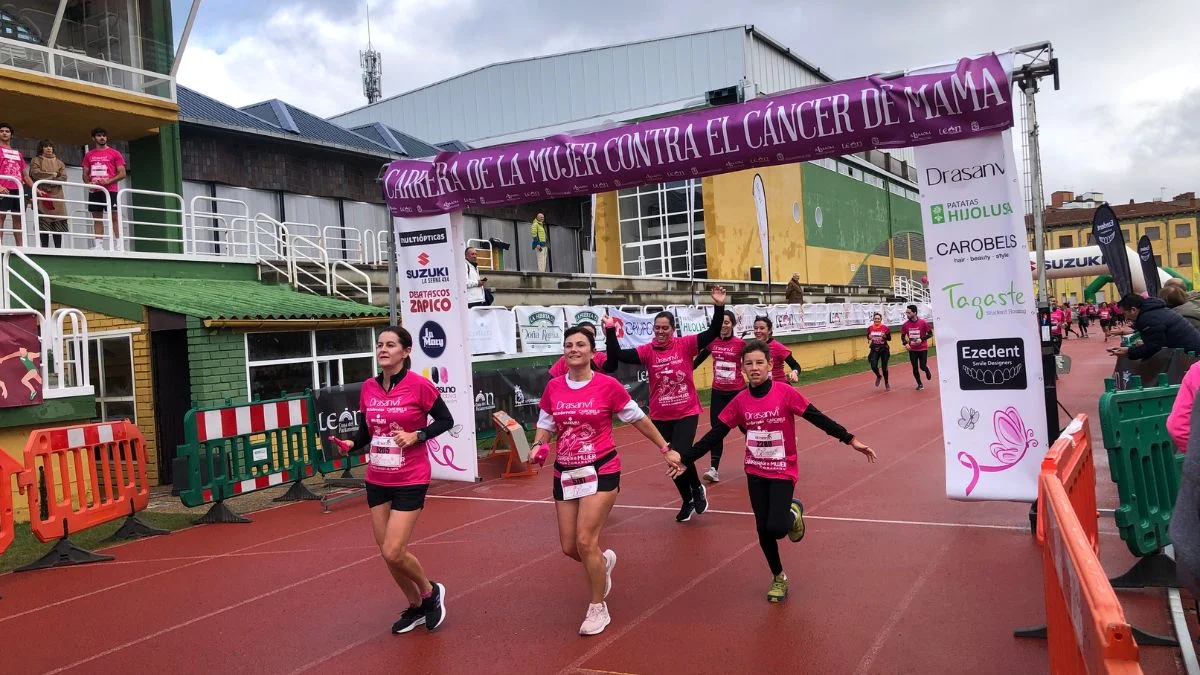6.000 corazones corren en León contra el cáncer de mama 10