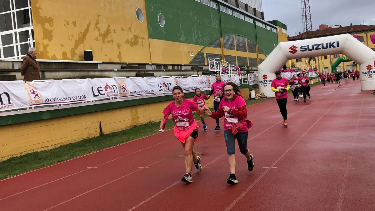 6.000 corazones corren en León contra el cáncer de mama 5