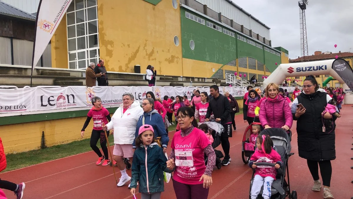 6.000 corazones corren en León contra el cáncer de mama 4