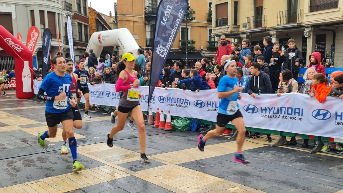 3.500 corredores llenan León en los 10KM 3